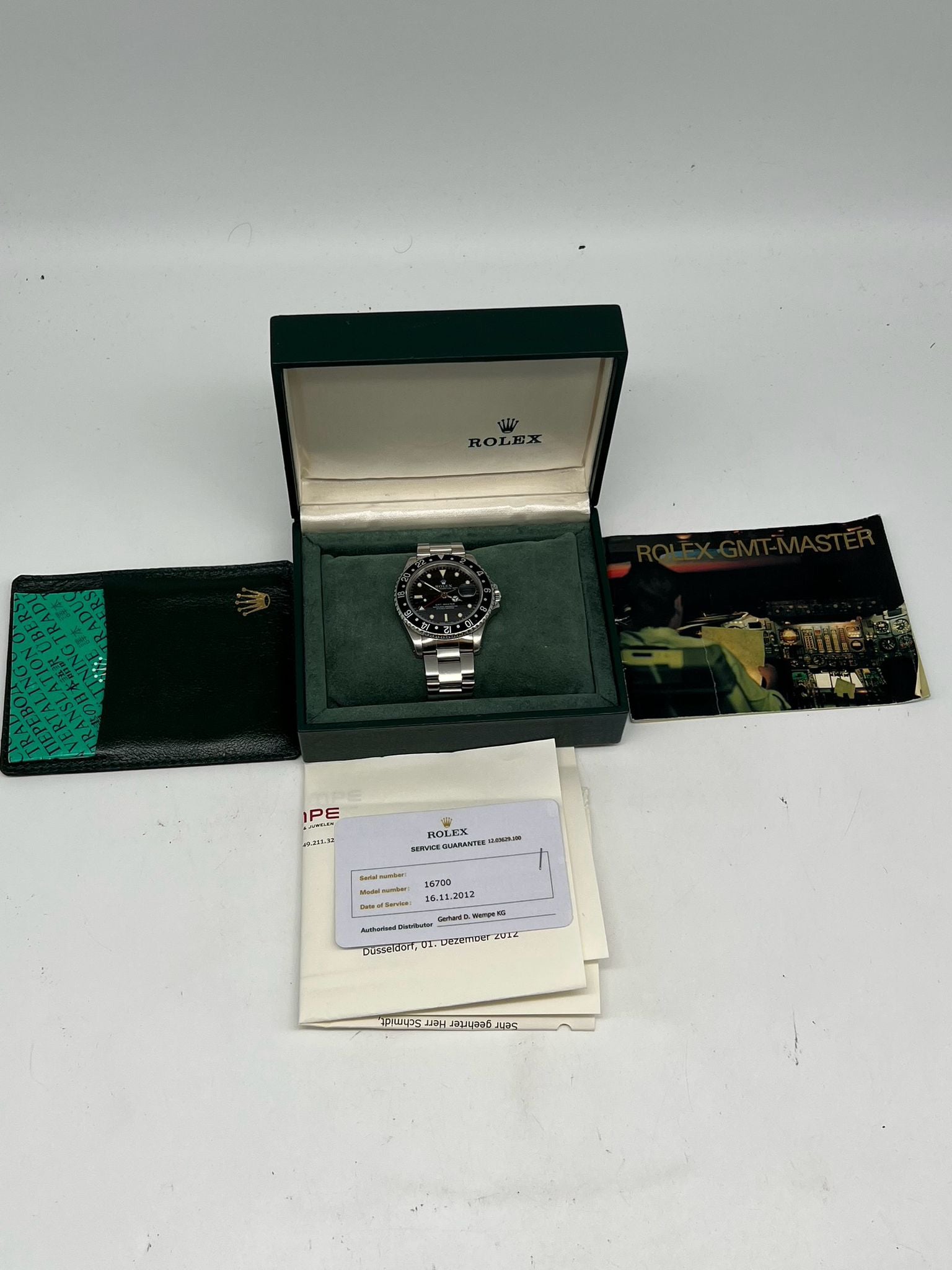 Rolex GMT-Master Automatic 16700 Box + above papers