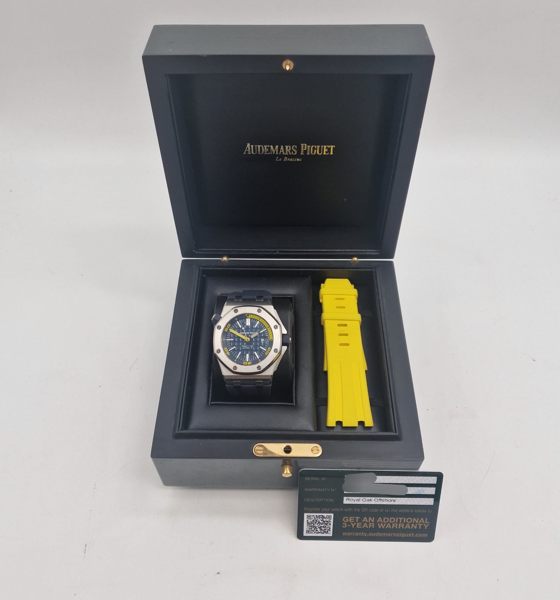 Audemars Piguet Royal Oak Offshore Diver 42mm Automatik  15710ST Box + og. Papiere