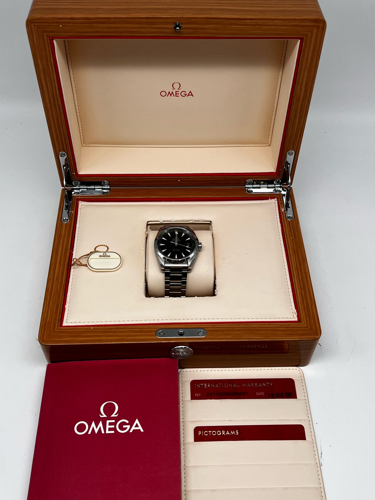 Omega Seamaster Aqua Terra Quarz  23110396006001 Box + og. Papiere