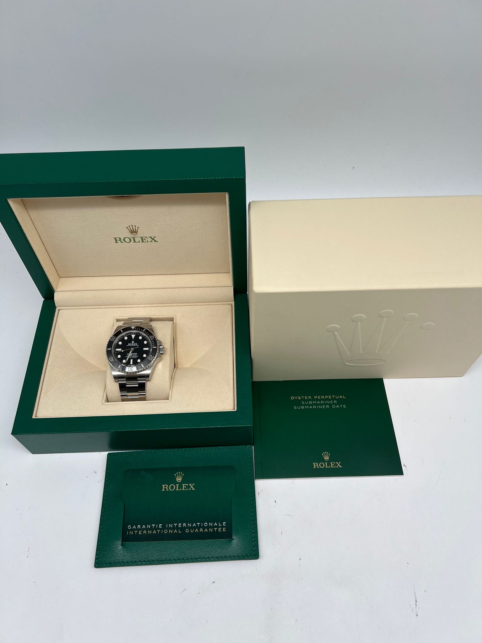 Rolex Submariner (No Date) Automatik 124060 Box + og. Papiere