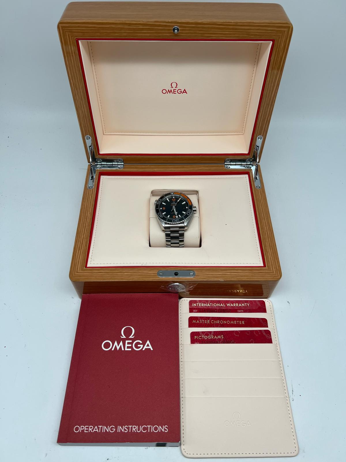 Omega Seamaster Planet Ocean Automatik Herrenuhr 21530442101002 Box + og. Papiere