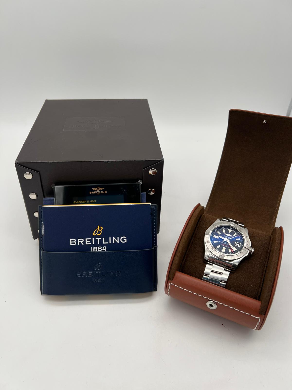 Breitling Avenger II GMT 43mm Automatik Herrenuhr A32390 Box + og. Papiere