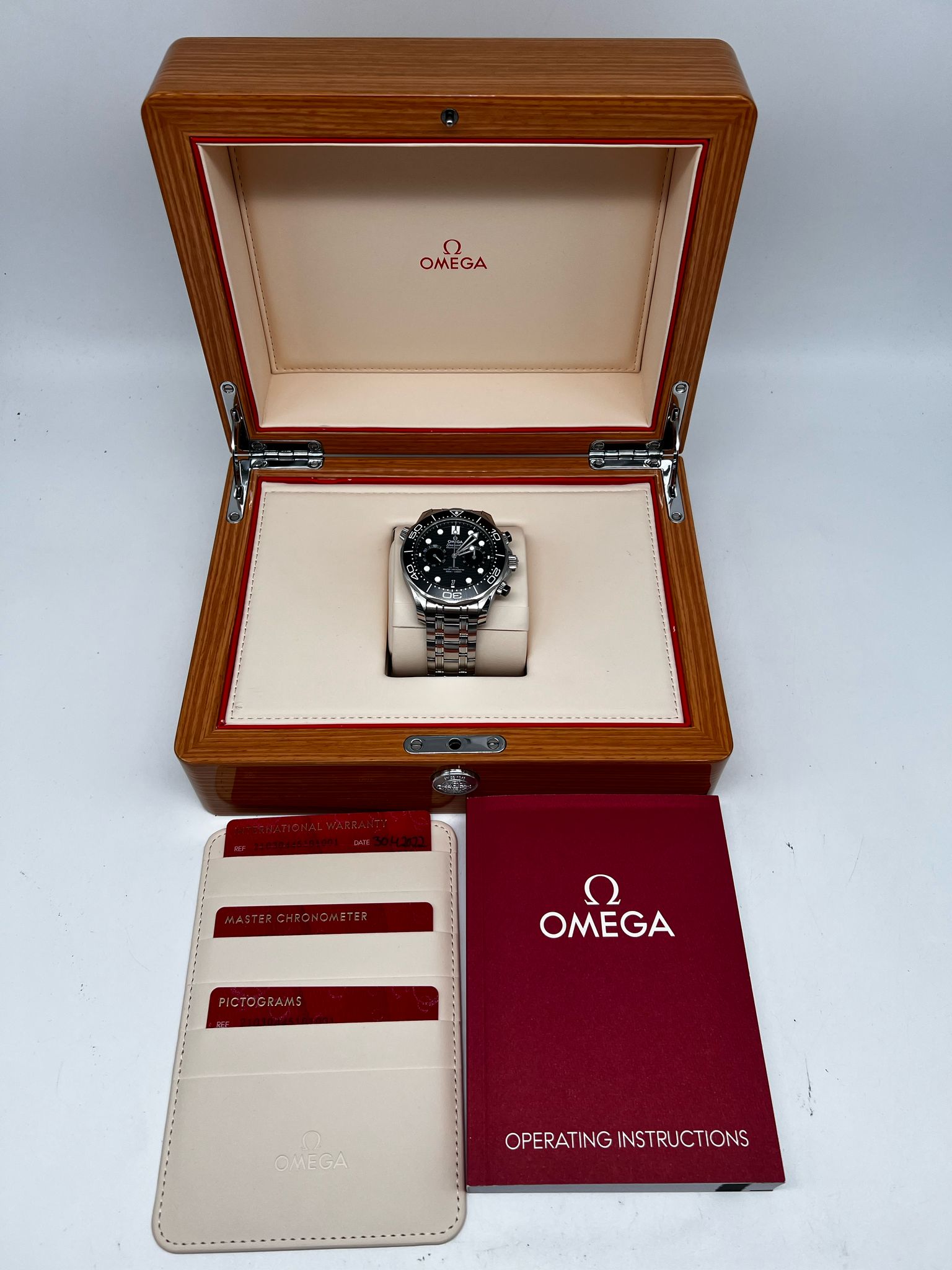 Omega Seamaster Diver 300 M Chronograph 21030445101001 Box + og. Papiere