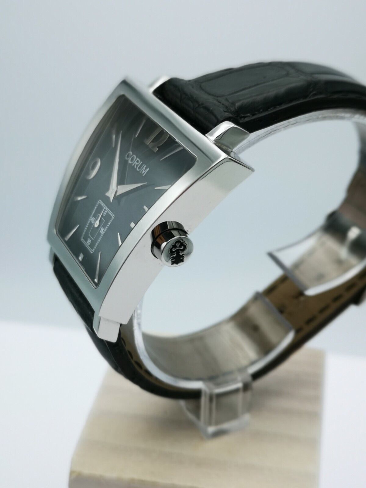 Corum Trapeze 106.404.20