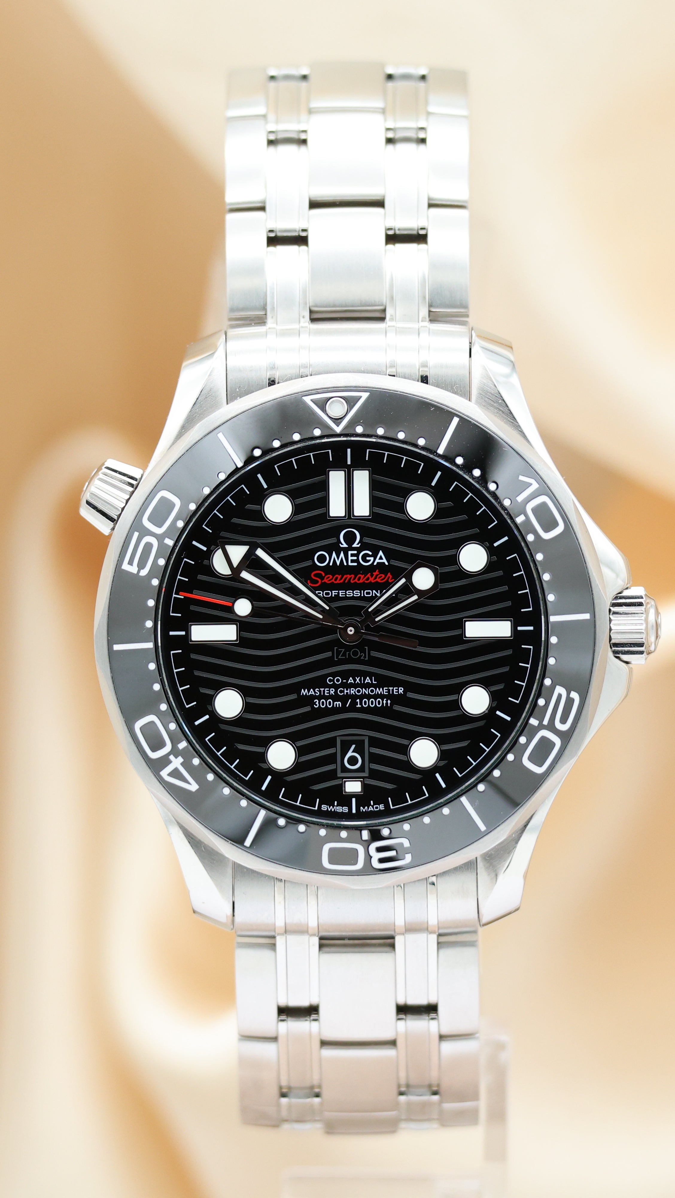 Omega Seamaster Diver 300M Automatik Herrenuhr  21030422001001 Box + og. Papiere