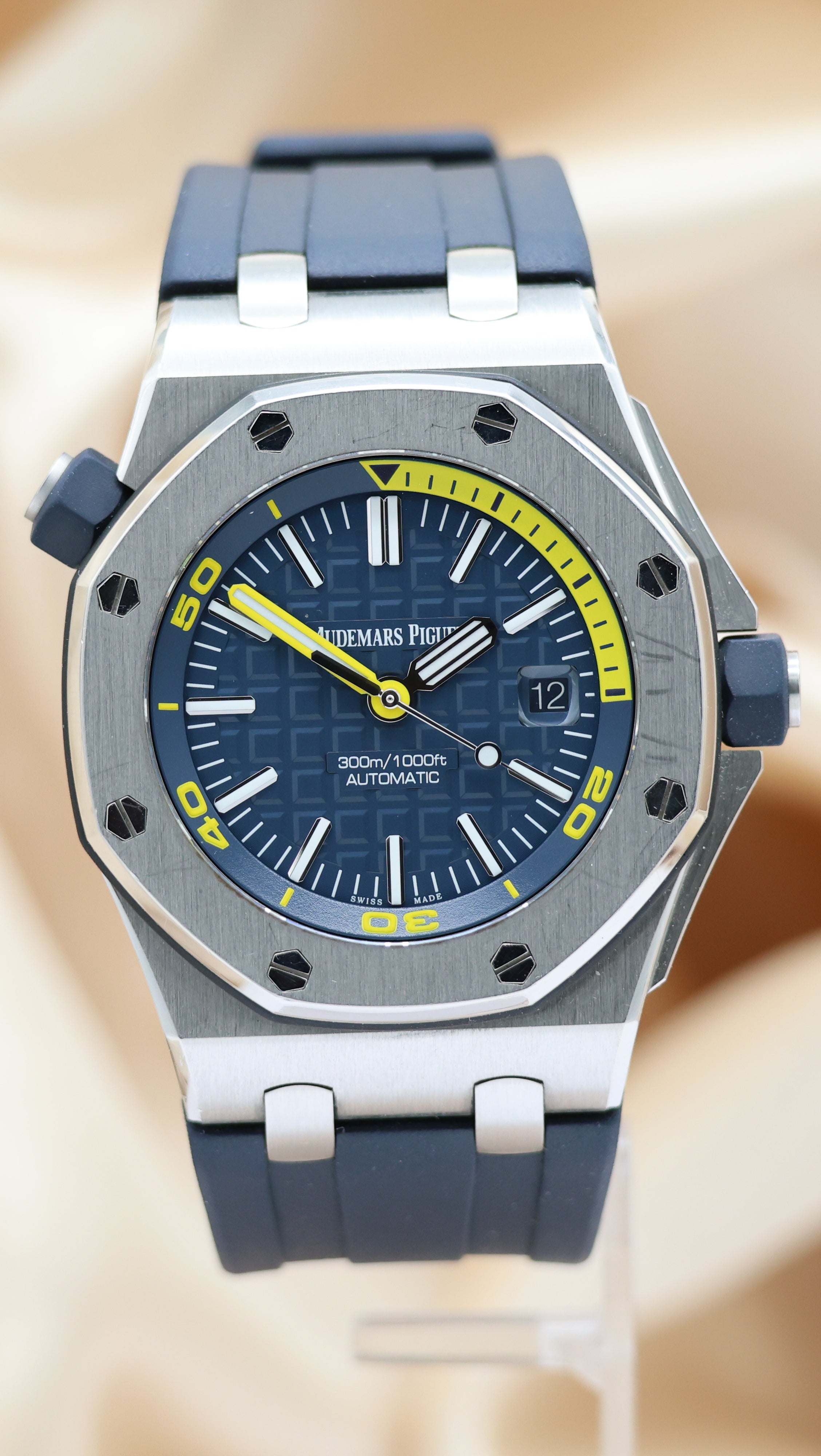 Audemars Piguet Royal Oak Offshore Diver 42mm Automatik  15710ST Box + og. Papiere