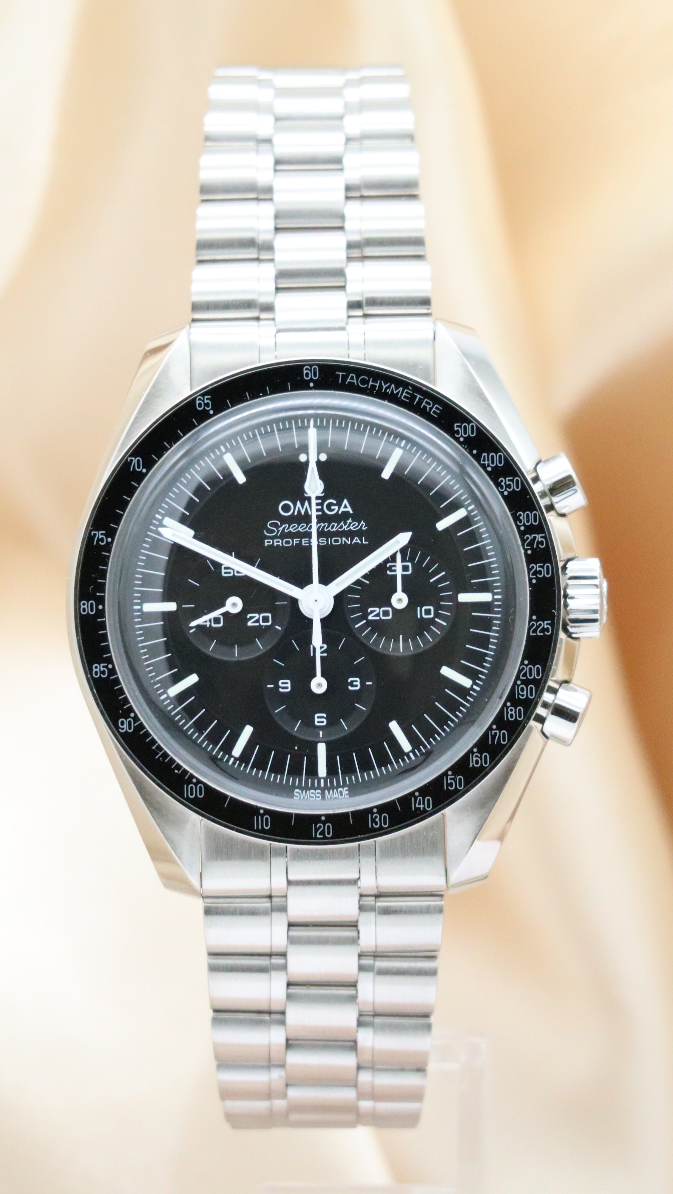 Omega Speedmaster Professional 42mm Handaufzug Herrenuhr 31030425001001 Box + og. Papiere