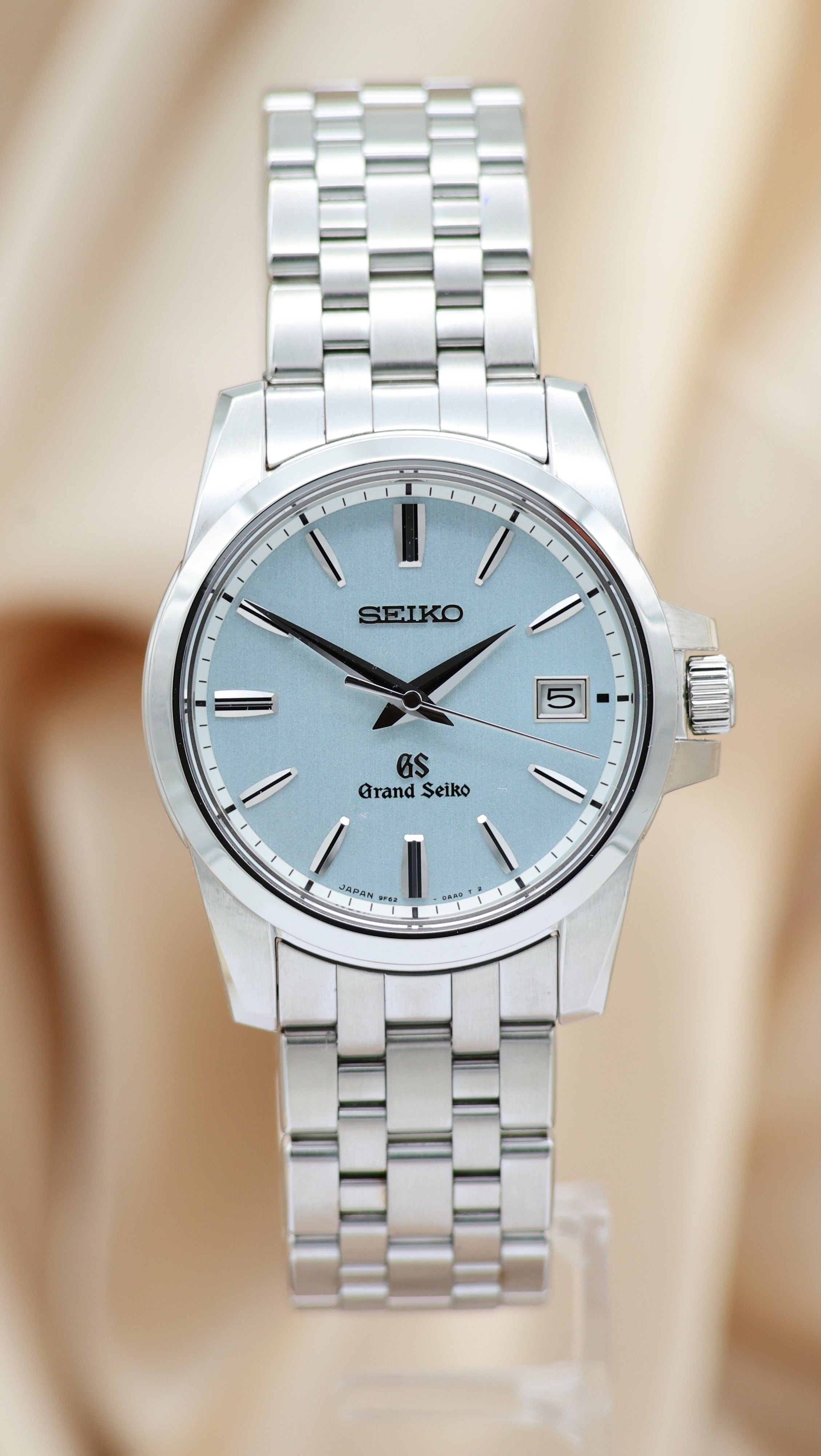 Grand Seiko Herrenuhr Quarz SBGX047 Box