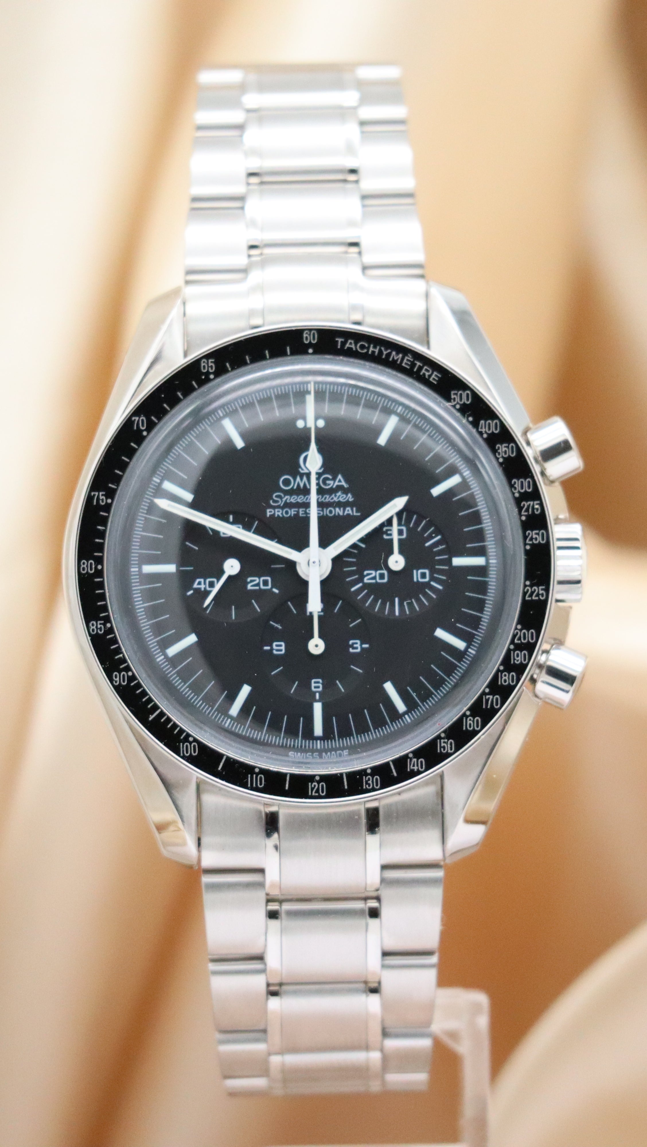 Omega Speedmaster Professional Moonwatch 42mm Handaufzug 35705000 Box + og. Papiere