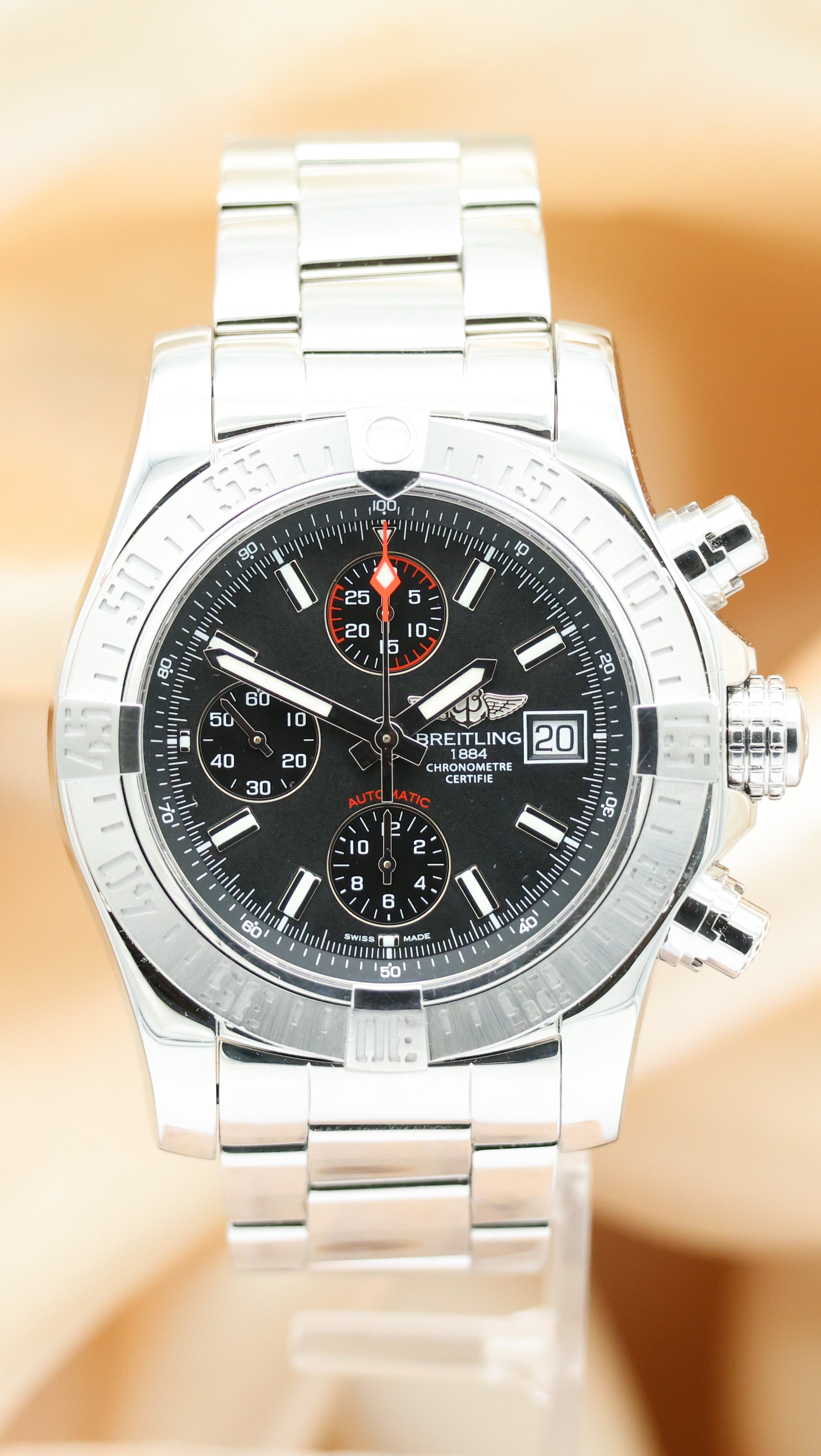 Breitling Avenger II Automatik Herrenuhr A13381 Box + og. Papiere