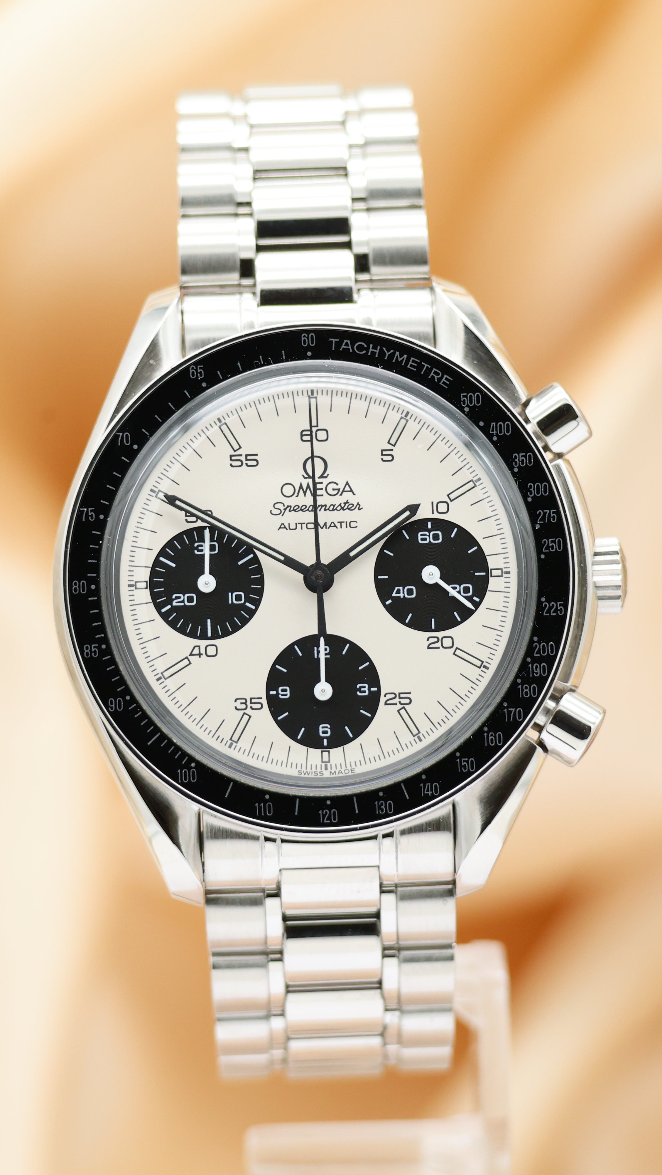 Omega Speedmaster Reduced Panda Marui Blatt  35105000