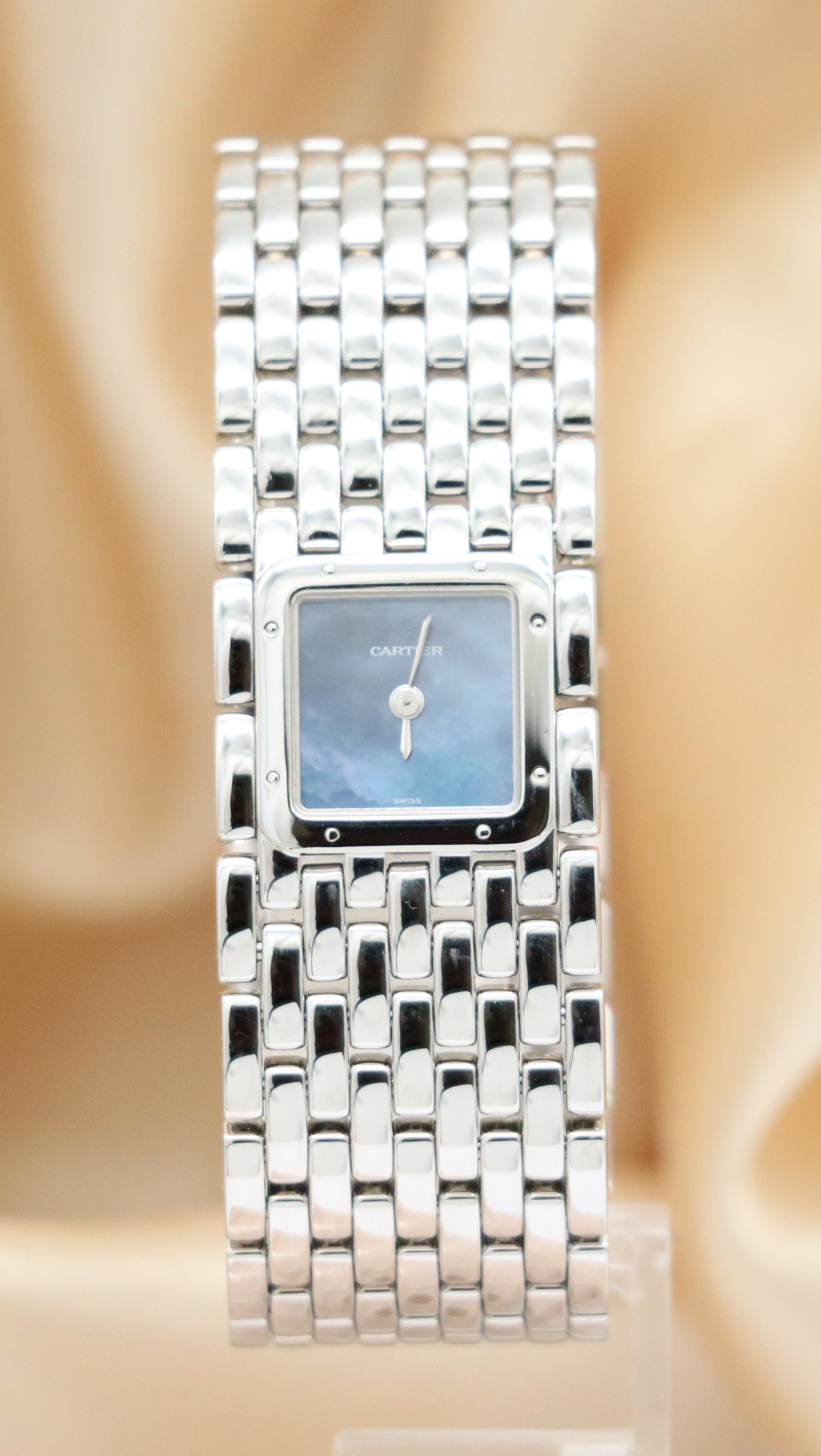 Cartier Panthere Quarz Mother of Pearl Zifferblatt 2420