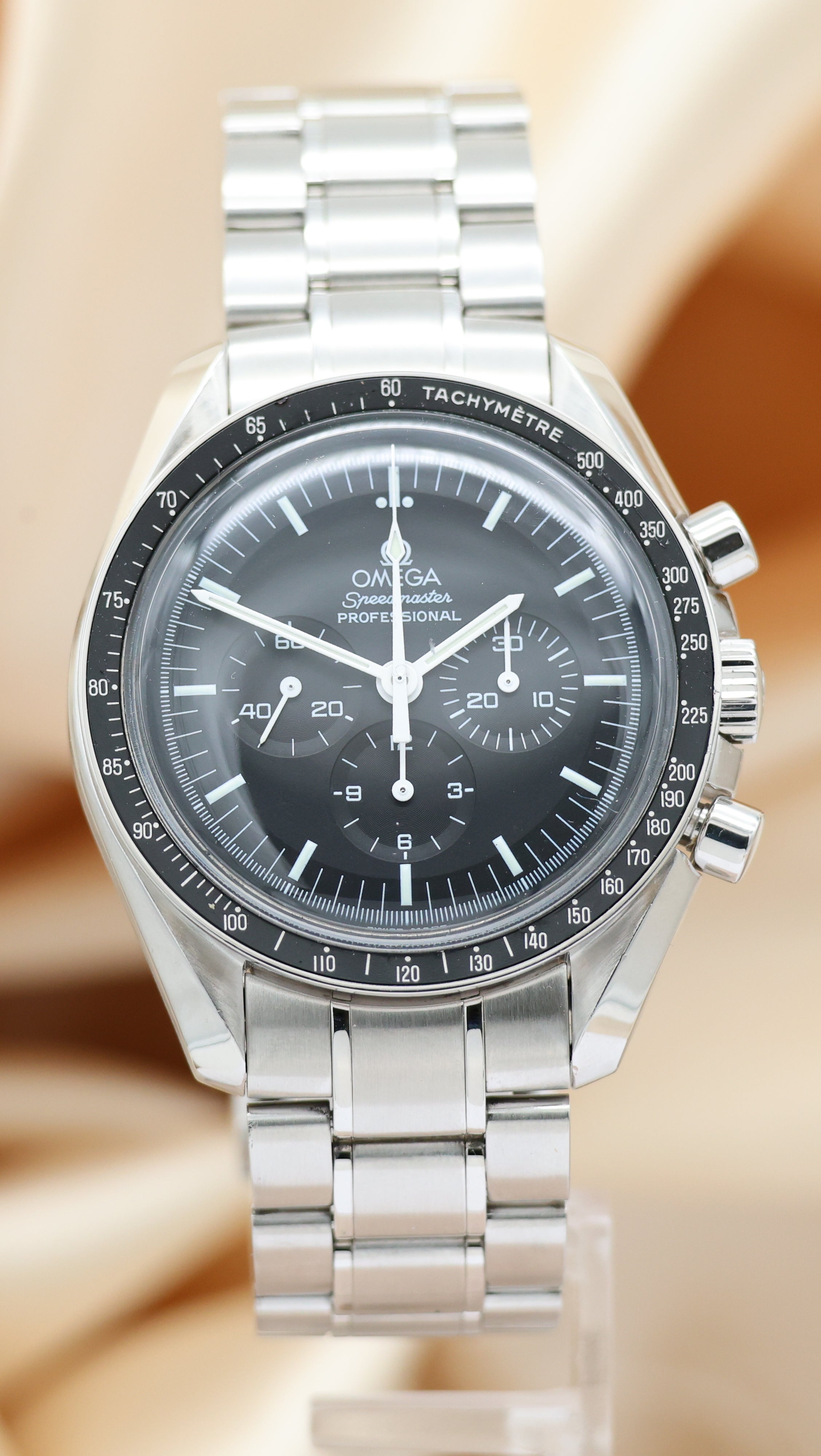 Omega Speedmaster Professional Moonwatch 42mm Handaufzug Herrenuhr 35705000