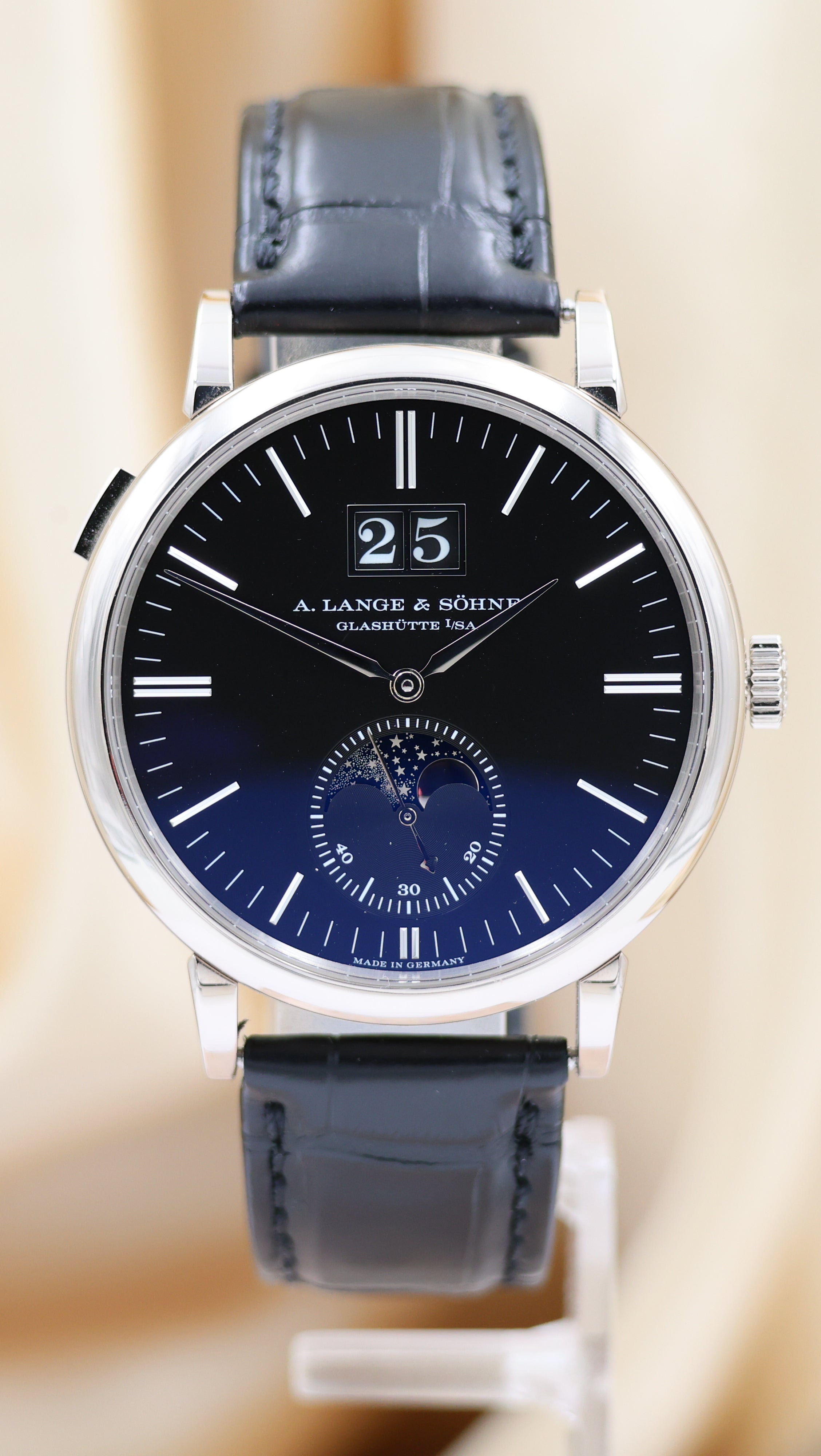 A. Lange und Söhne Saxonia Moon Phase Weißgold 40mm Automatik  LSLS384AV Box + og. Papiere