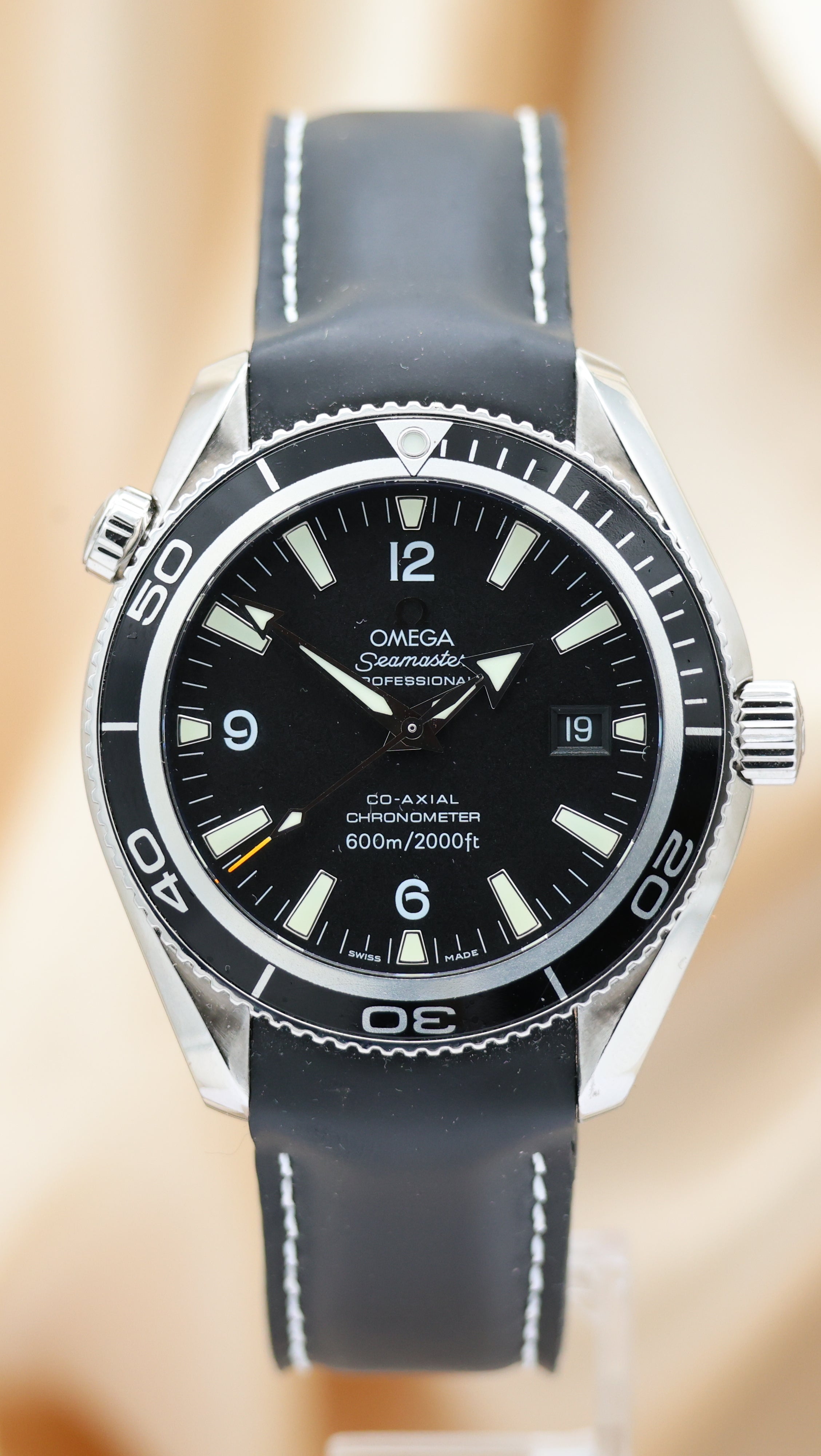 Omega Seamaster Planet Ocean 42mm Automatik Herrenuhr 22015000 Box + og. Papiere