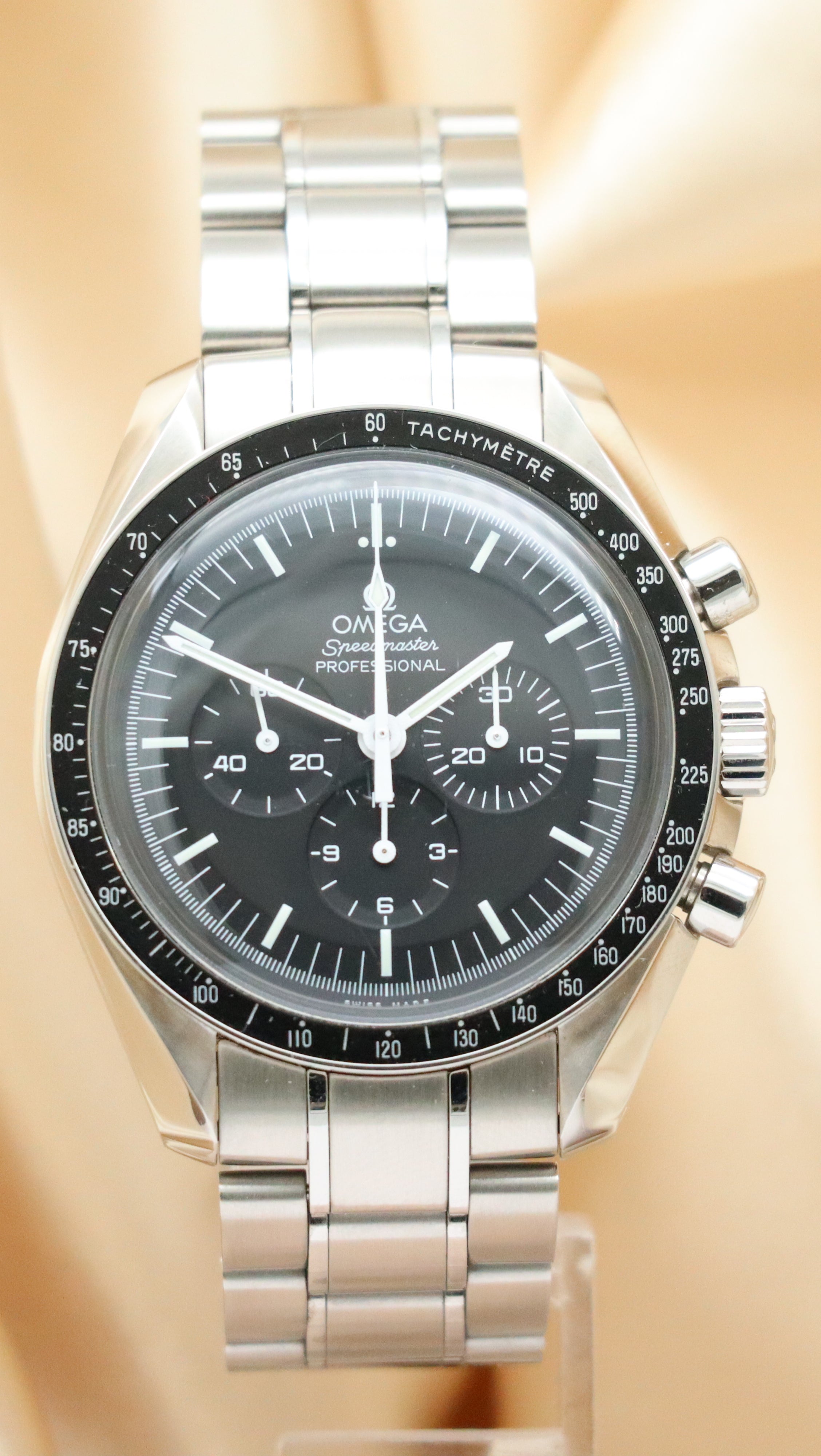 Omega Speedmaster Moonwatch Handaufzug Herrenuhr  31130423001005 Box + og. Papiere