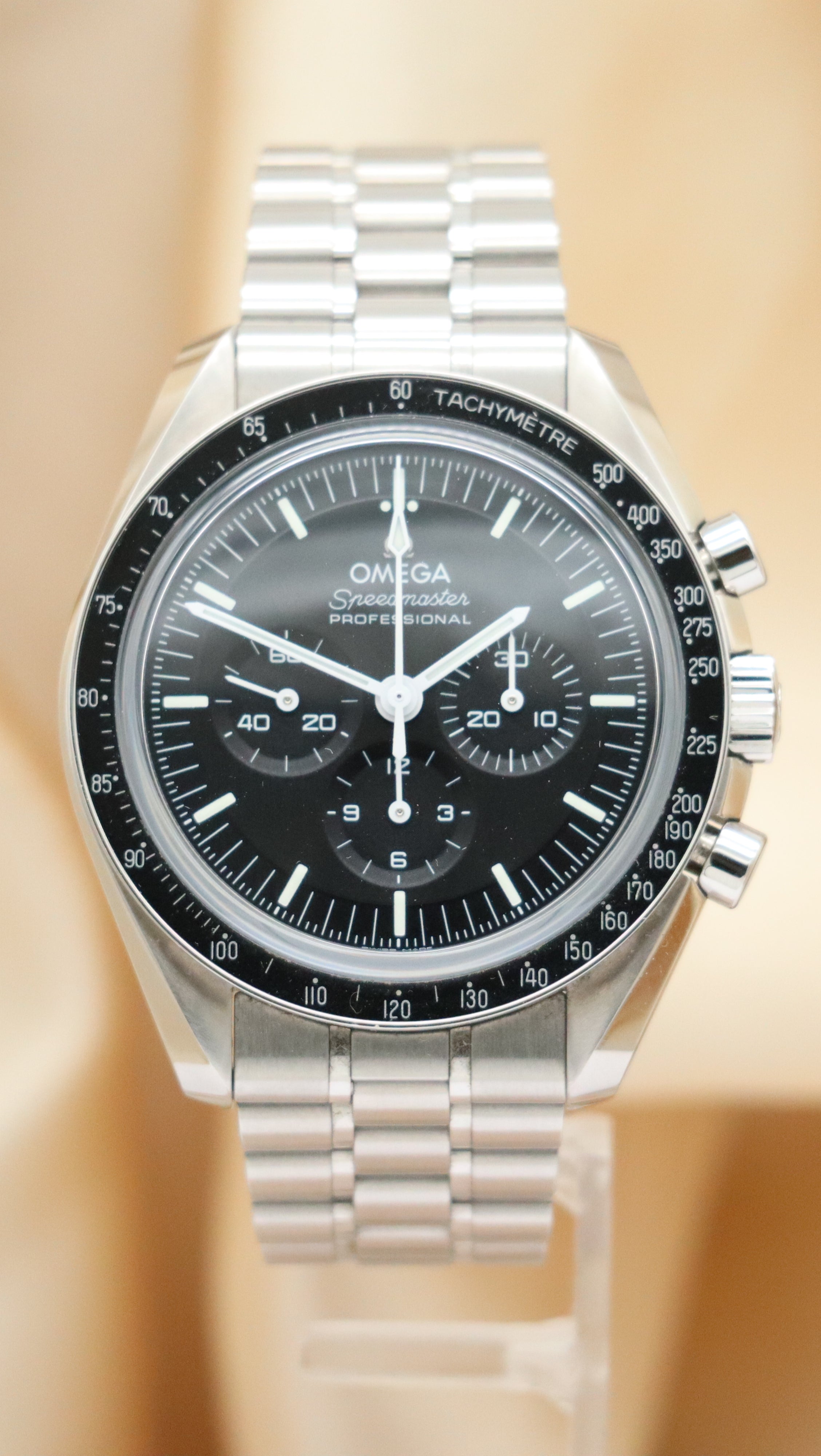 Omega Speedmaster Professional 42mm Handaufzug Herrenuhr 31030425001002 Box + og. Papiere