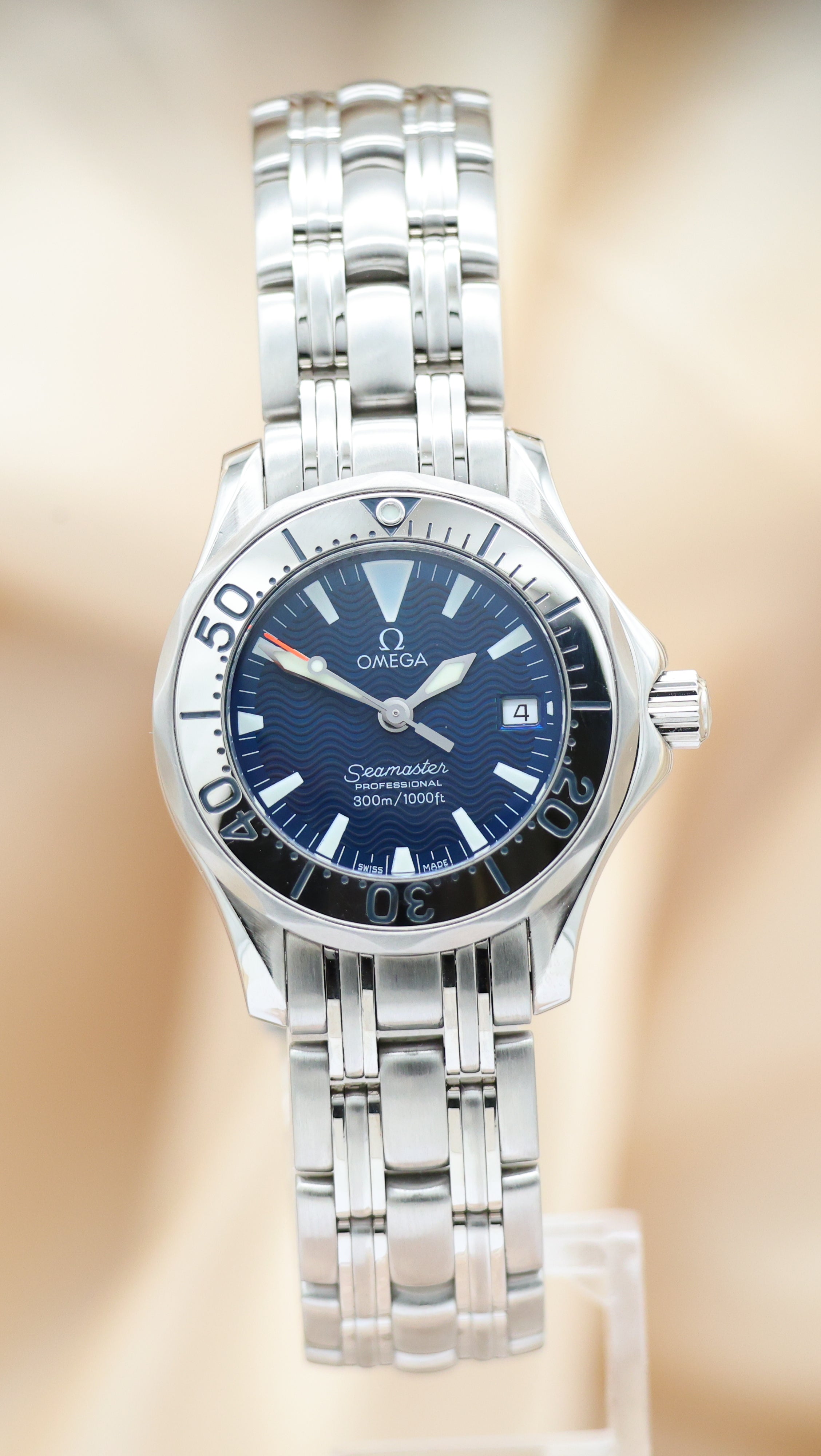 Omega Seamaster Diver 300 M  22858000