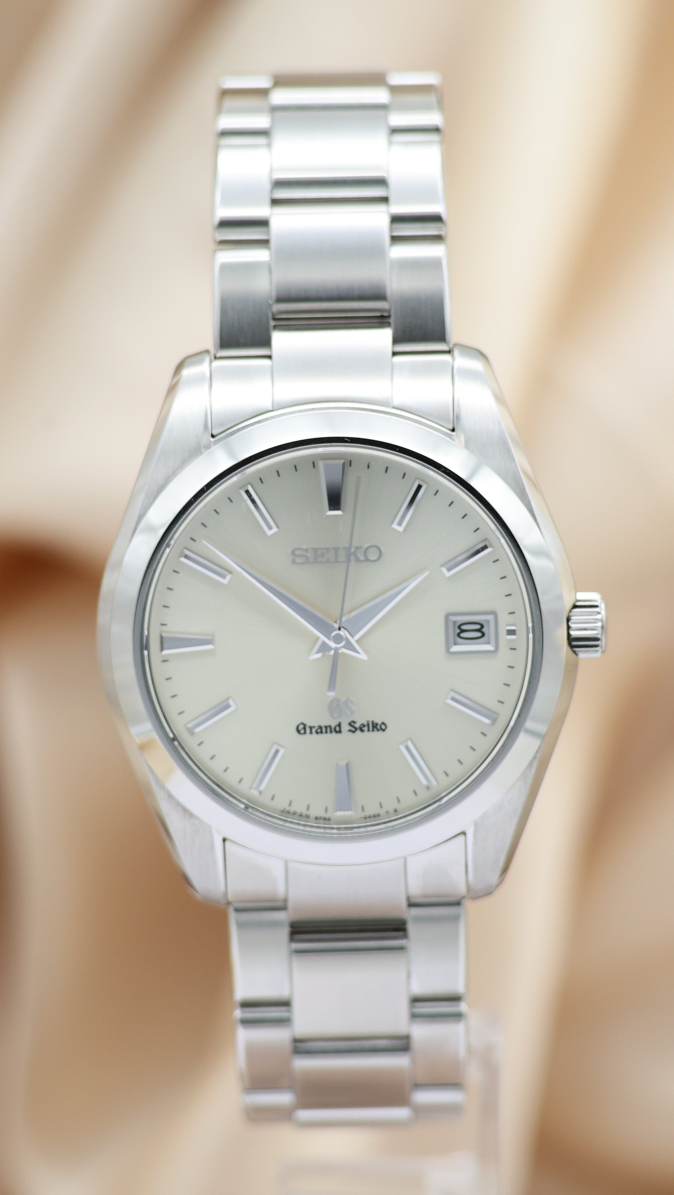 Grand Seiko Herrenuhr Quarz SBGV021 Box + og. Papiere