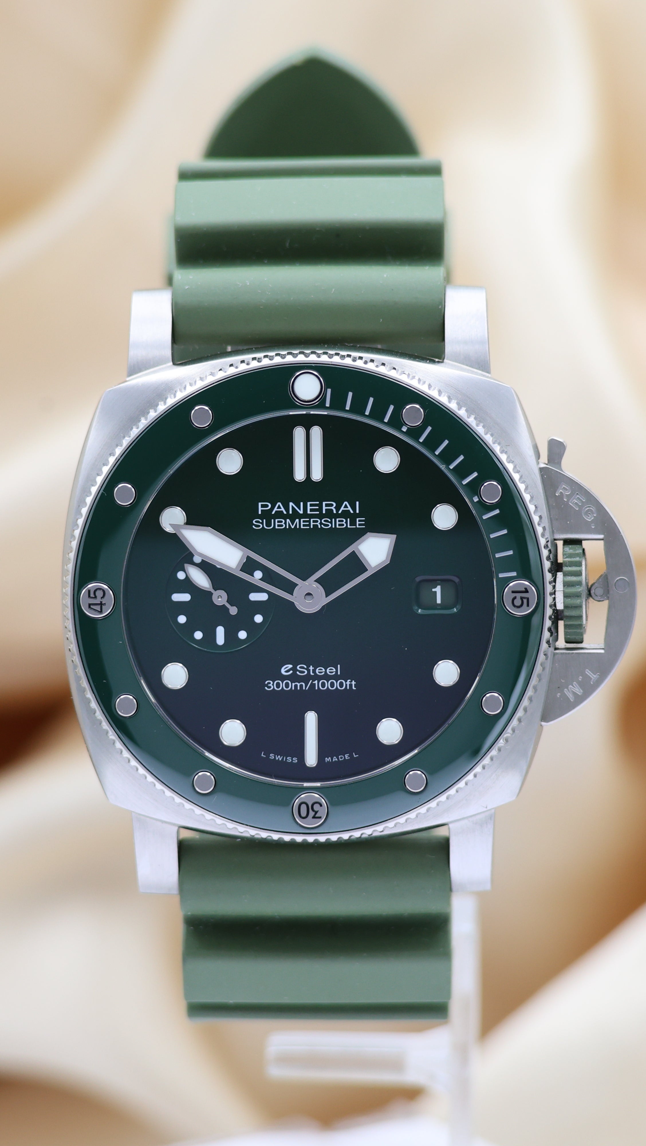 Panerai Submersible Quarantaquattro Verde PAM01287 Box + og. Papiere